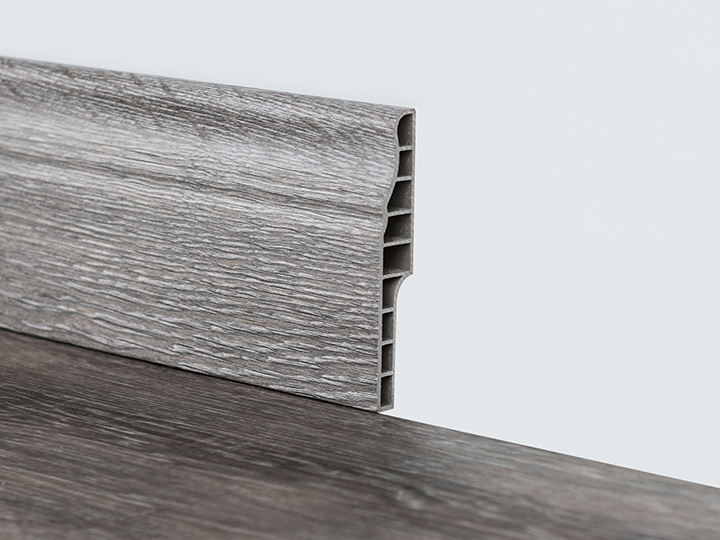 SPC 90mm Skirting