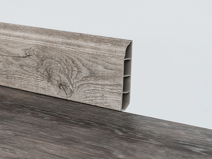 SPC 80mm Skirting